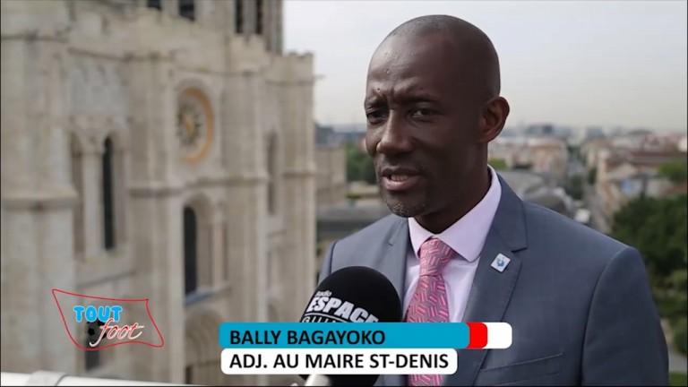 Bally Bagayoko au cœur de la Fan Zone de la ville des Rois de France…..
