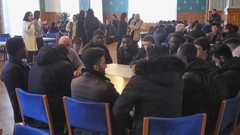 [#Le Lycée l’ENNA, l’association Réseau 100 000 Entrepreneurs et la ville de Saint-Denis main dans la main pour soutenir et encourager les lycéens-ennes. Bally Bagayoko]