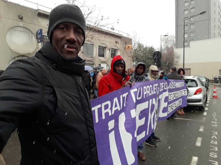 [#Occupation solidaire de la Basilique de Saint-Denis par les sans-papiers et leurs soutiens. Solidaire de cette démarche. Bally BAGAYOKO]