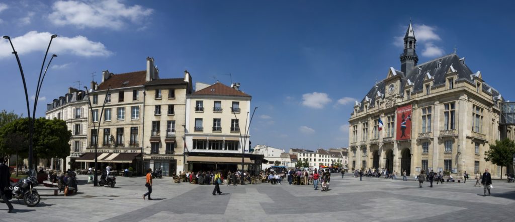 La grandeur de Saint-Denis, ce sont nos combats communs et tout ce qui fait de nous une communauté humaine solidaire, un communauté d’égaux. Ce sont ces grands communs qu’il s’agit de défendre et plus encore de reconquérir.