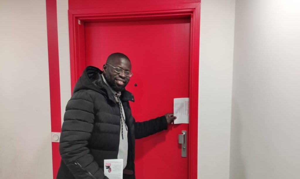 Bally BAGAYOKO Elections municipales mars 2020 : L'équipe Faire Saint-Denis En Commun en mode porte à porte sur le quartier La Plaine Saint Denis